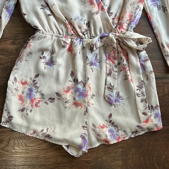 Charlotte Russe Floral Kimono Romper | Light Pink Romper | Low Cut Romper - Picture 4 of 9